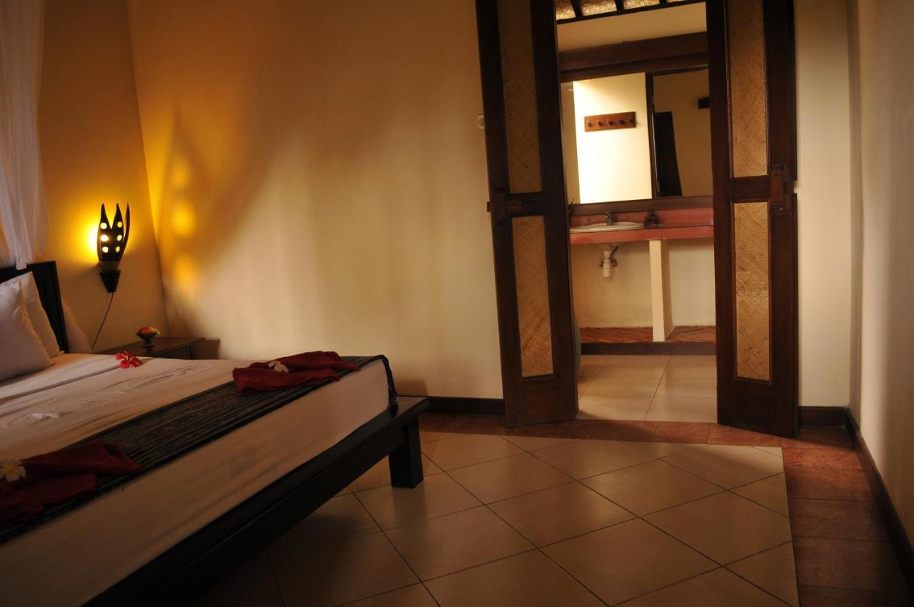 Tirta Sari Bungalow Hotell Pemuteran Exteriör bild