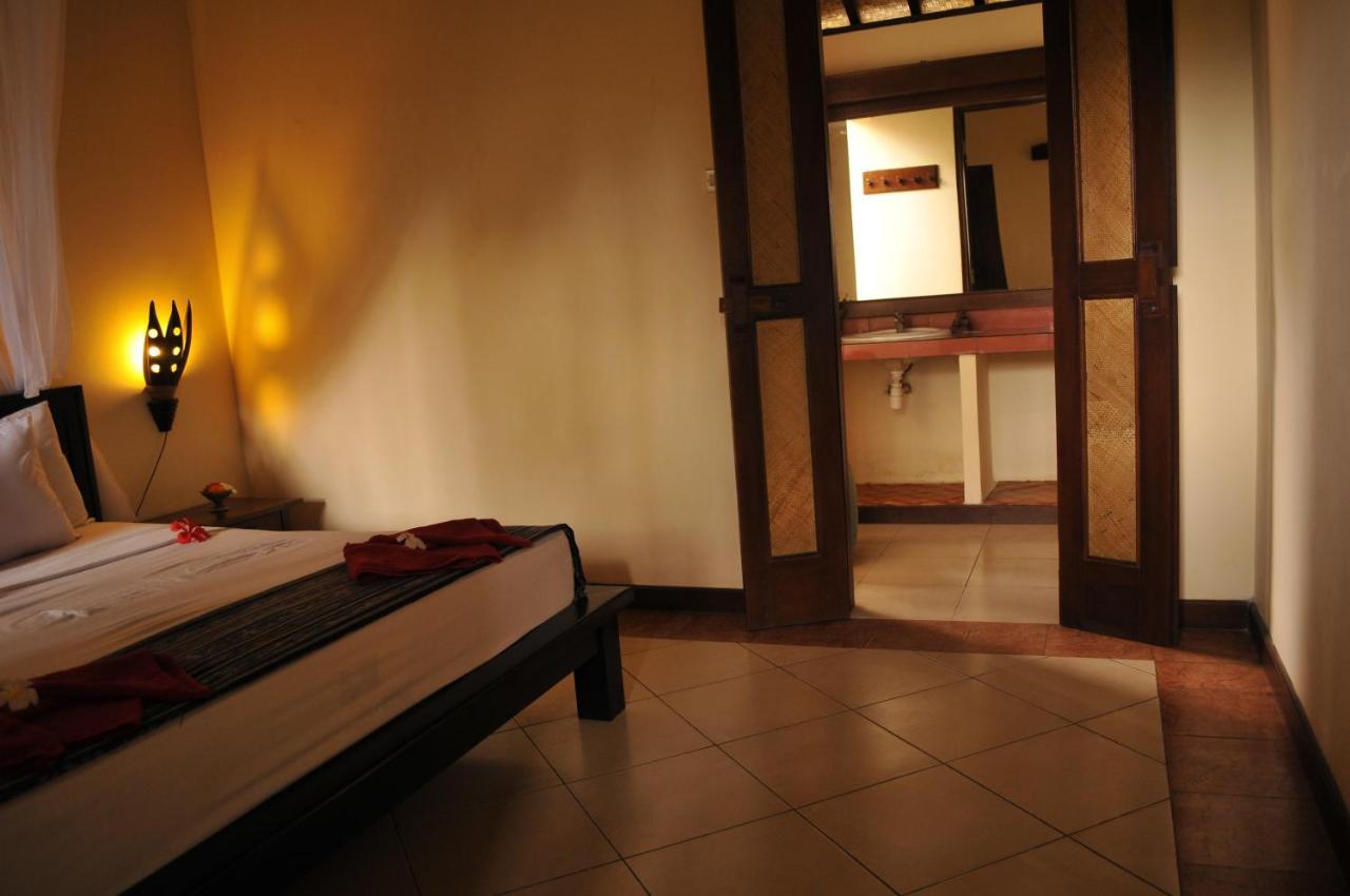 Tirta Sari Bungalow Pemuteran Exteriör bild