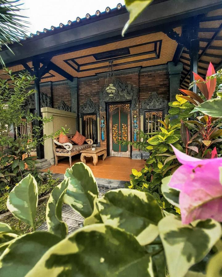 Tirta Sari Bungalow Pemuteran Exteriör bild