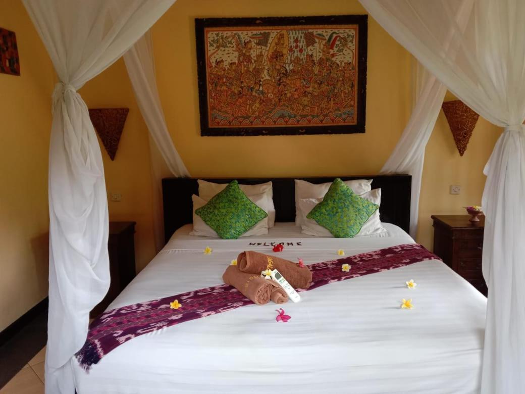Tirta Sari Bungalow Pemuteran Exteriör bild