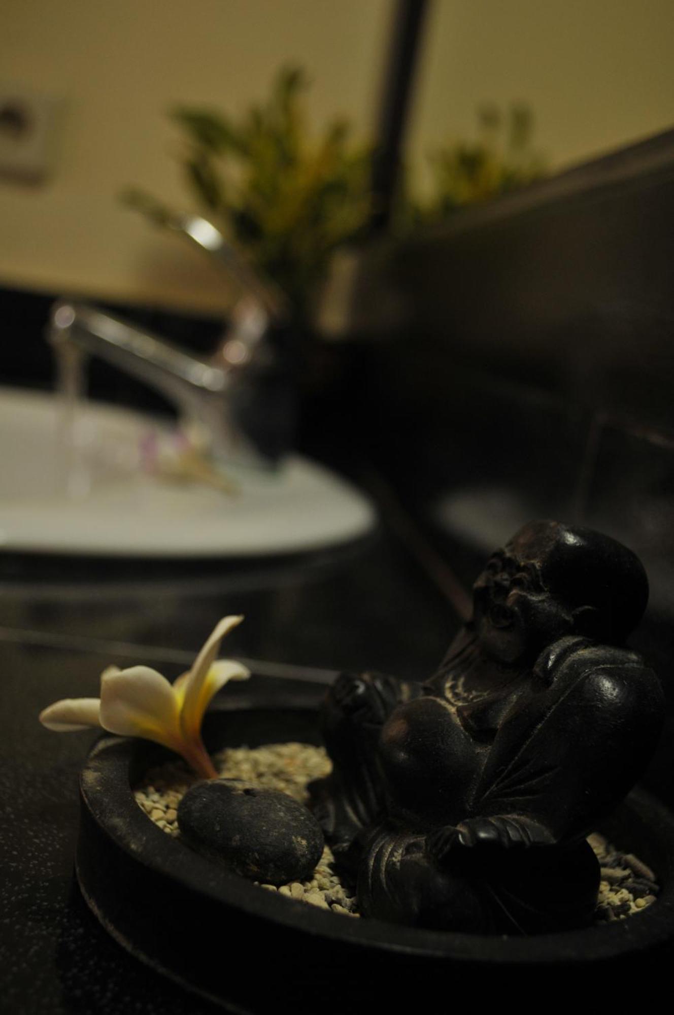 Tirta Sari Bungalow Pemuteran Rum bild