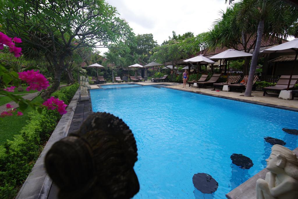 Tirta Sari Bungalow Hotell Pemuteran Exteriör bild