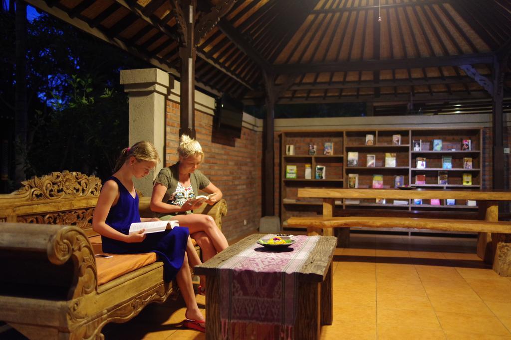 Tirta Sari Bungalow Pemuteran Exteriör bild