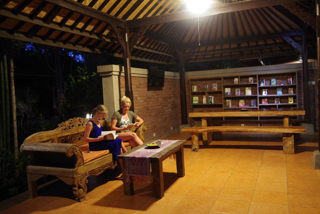 Tirta Sari Bungalow Hotell Pemuteran Exteriör bild