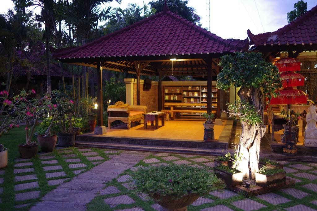 Tirta Sari Bungalow Hotell Pemuteran Exteriör bild