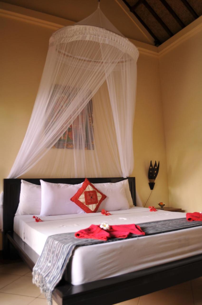 Tirta Sari Bungalow Pemuteran Exteriör bild